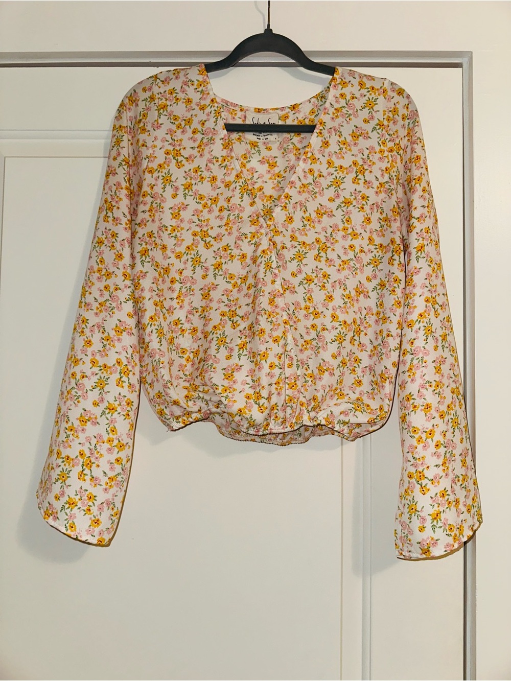 Sadie & Sage Floral Cropped Wrap Blouse Wide Bell Sleeves